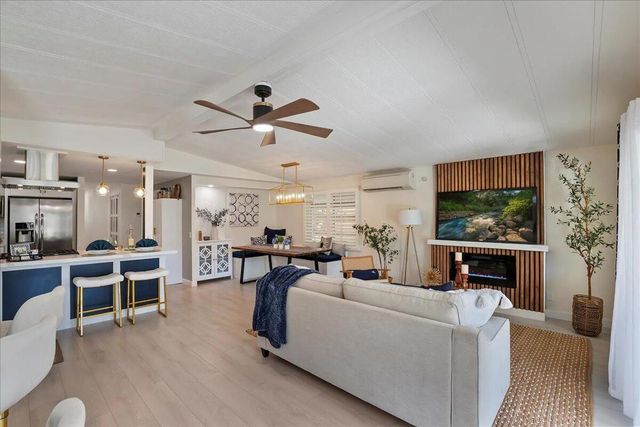 399 S Paseo Laredo, Cathedral City, CA 92234