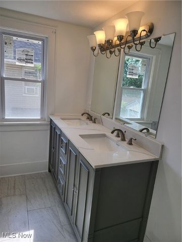 1223 Florida Avenue, Akron, OH 44314