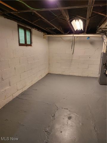 1223 Florida Avenue, Akron, OH 44314