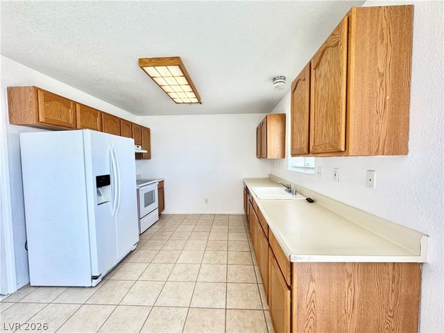 1060 South Marne Court D, Pahrump, NV 89048