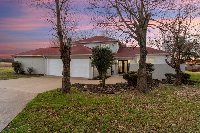 8862 County Road 4028, Kemp, TX 75143