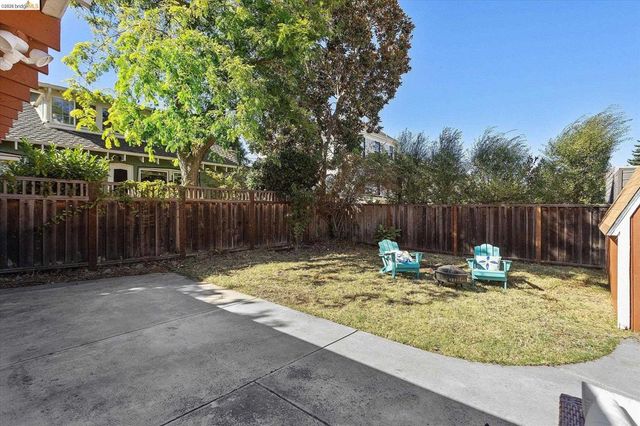 3107 Central Ave, Alameda, CA 94501