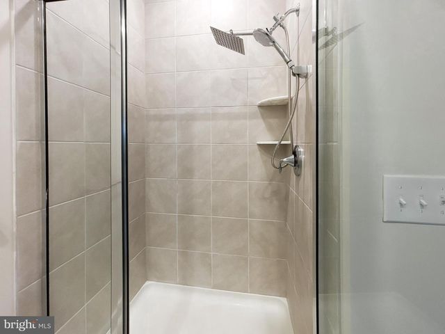 107 KING ST, Bensalem, PA 19020