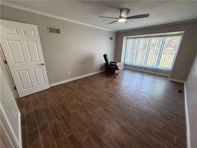 4 W 127th Street, Kansas City, MO 64145