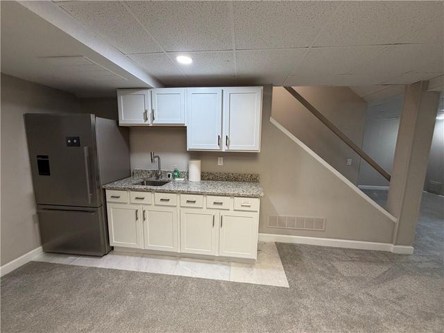 4 W 127th Street, Kansas City, MO 64145