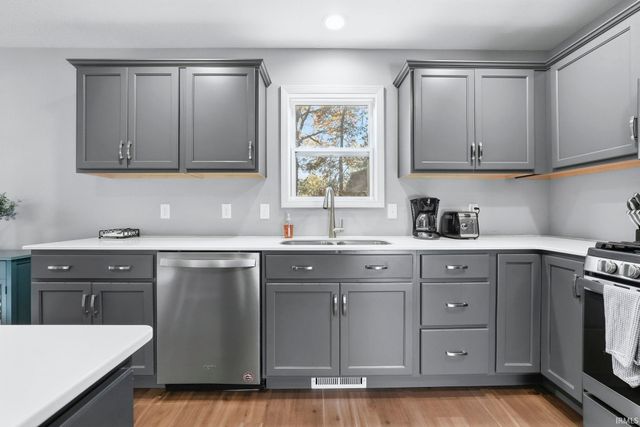 1497 Radomiro Passage, Fort Wayne, IN 46845