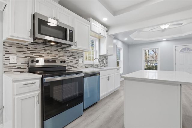 2315 Brighton Avenue, Kansas City, MO 64127