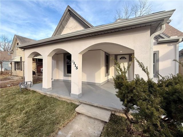 2315 Brighton Avenue, Kansas City, MO 64127