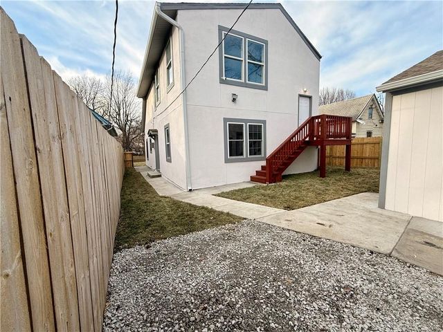 2315 Brighton Avenue, Kansas City, MO 64127