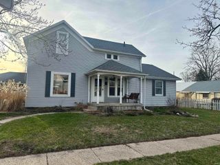 401 N Maple Avenue, Warsaw, IN 46580