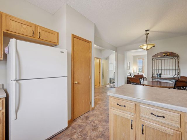 4206 Orleans Drive NE, Saint Michael, MN 55376