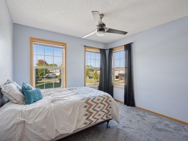 4206 Orleans Drive NE, Saint Michael, MN 55376