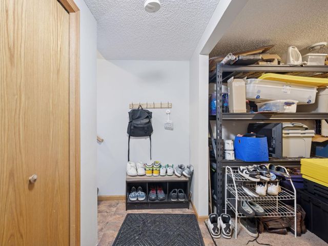 4206 Orleans Drive NE, Saint Michael, MN 55376