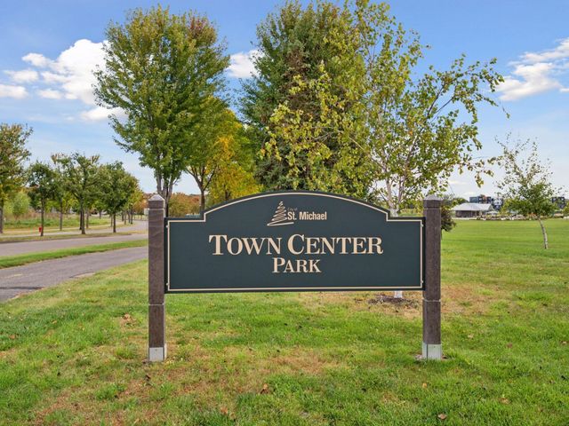 4206 Orleans Drive NE, Saint Michael, MN 55376