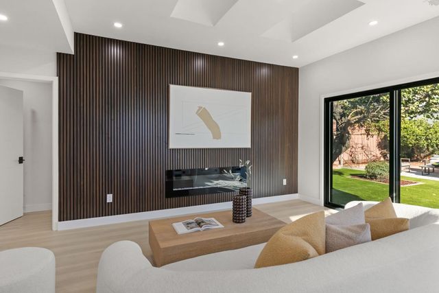 1037 Parkinson Court, San Jose, CA 95126