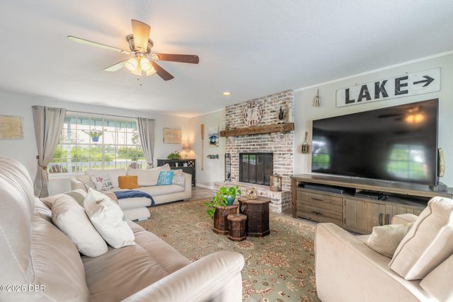 2018 Montero Circle, Deltona, FL 32738