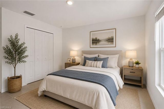 11621 SAVANNA LAKES BLVD, Lehigh Acres, FL 33974