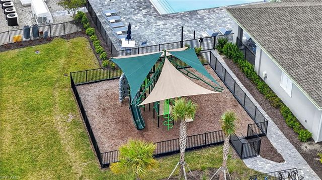 11621 SAVANNA LAKES BLVD, Lehigh Acres, FL 33974