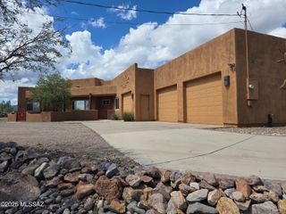 520 Camino Hombre De Oro, Rio Rico, AZ 85648
