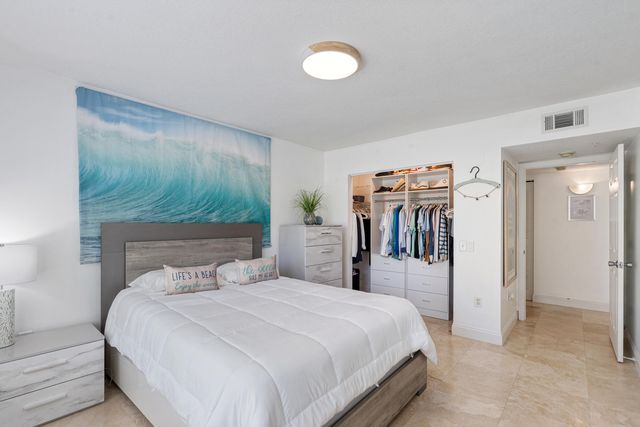 1205 Villa Lane 1205, Boynton Beach, FL 33435