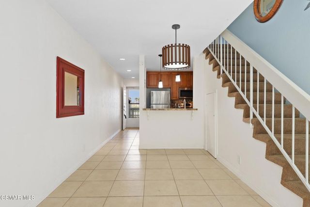 240 E Surfside Drive, Port Hueneme, CA 93041