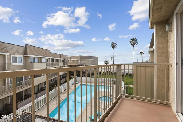 240 E Surfside Drive, Port Hueneme, CA 93041