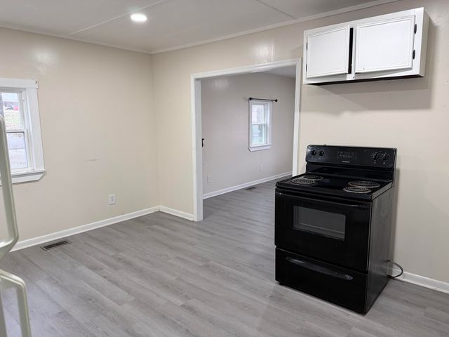 125 Pikeview Lane Pikeview Lane, Albany, KY 42602