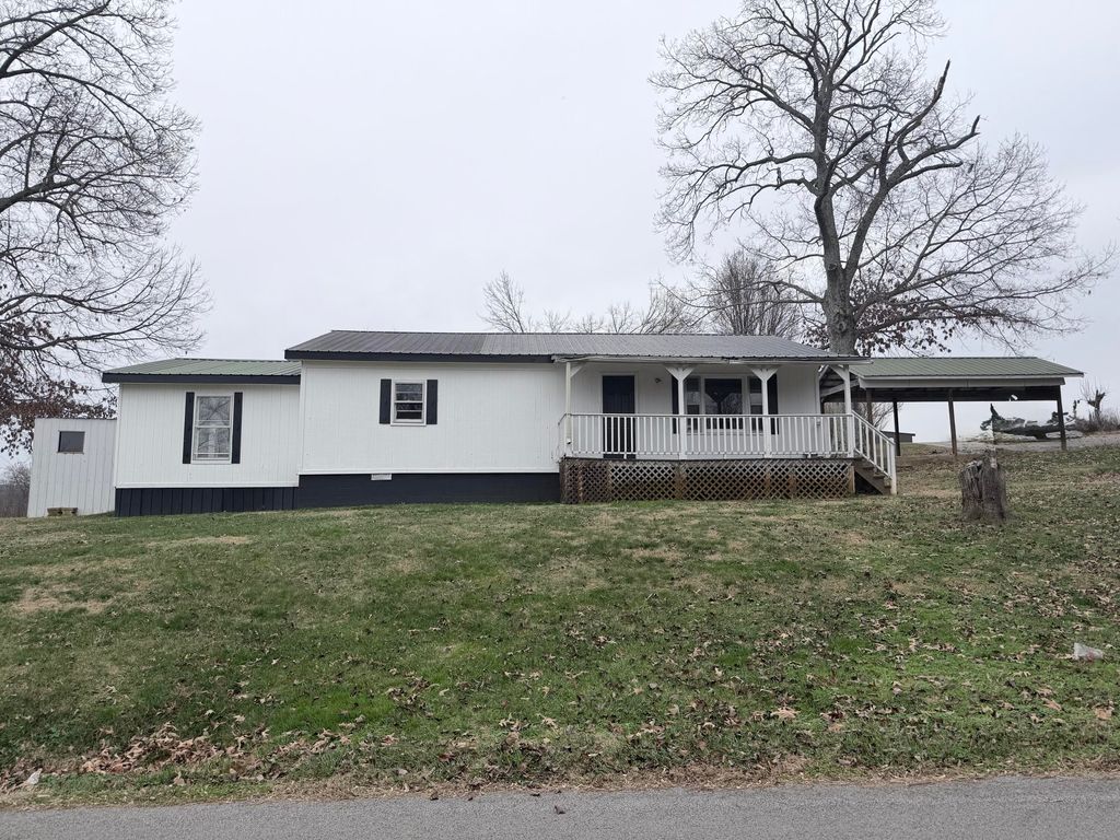 125 Pikeview Lane Pikeview Lane, Albany, KY 42602