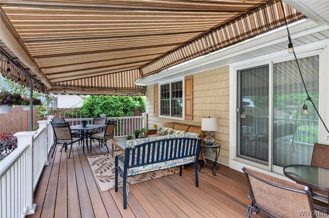 36 Lorfield Dr, Amherst, NY 14226