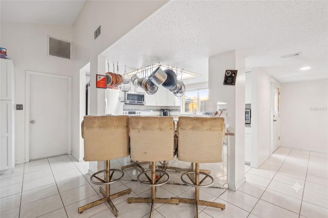 9641 LAKESIDE LANE, Port Richey, FL 34668