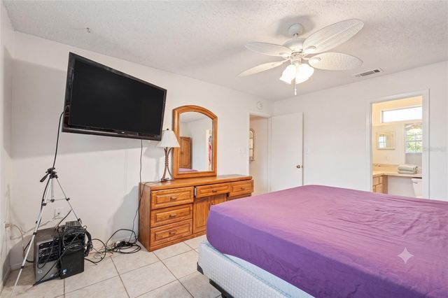 9641 LAKESIDE LANE, Port Richey, FL 34668