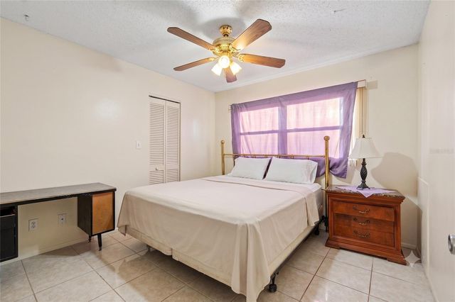 9641 LAKESIDE LANE, Port Richey, FL 34668