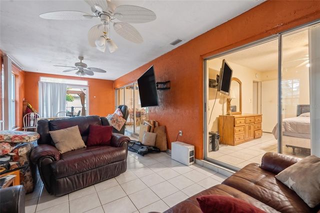 9641 LAKESIDE LANE, Port Richey, FL 34668
