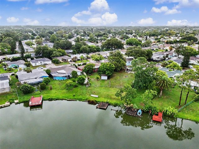 9641 LAKESIDE LANE, Port Richey, FL 34668