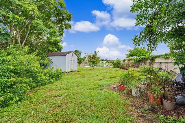 9641 LAKESIDE LANE, Port Richey, FL 34668