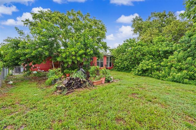 9641 LAKESIDE LANE, Port Richey, FL 34668