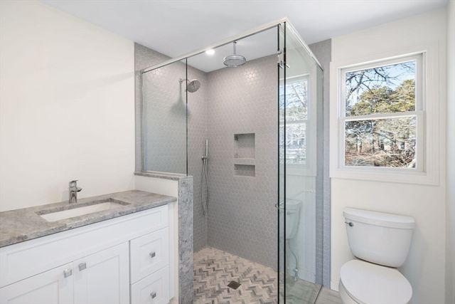 1 Shore Drive, Harwich, MA 02645