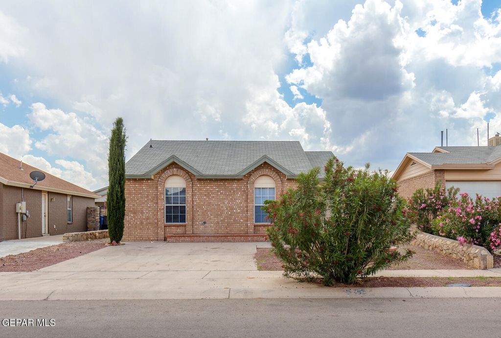 12494 TIERRA BELLA Drive, El Paso, TX 79938