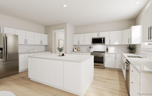 61737 Courtland Drive, South Lyon, MI 48178