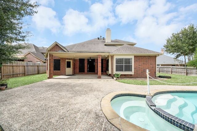 214 Willards Way, Stafford, TX 77477