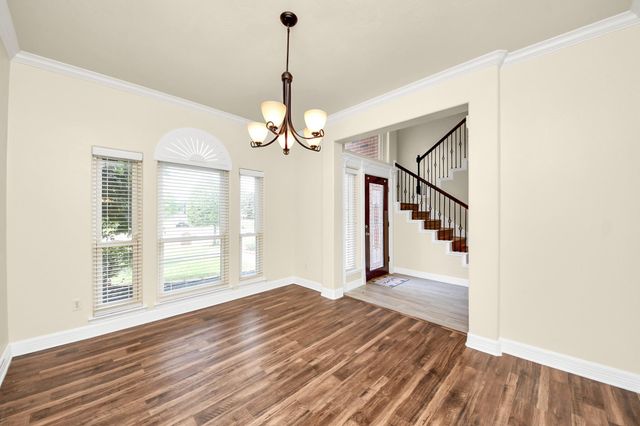 214 Willards Way, Stafford, TX 77477