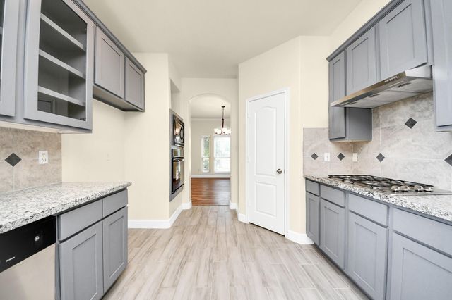 214 Willards Way, Stafford, TX 77477