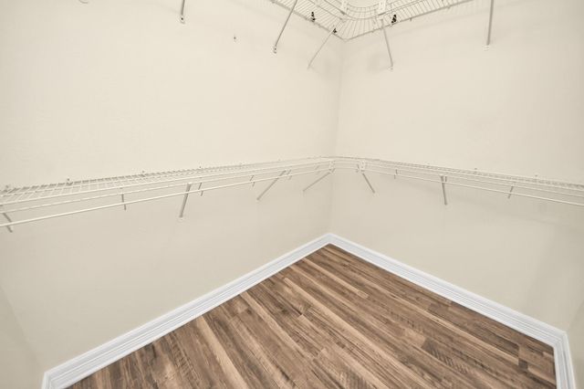 214 Willards Way, Stafford, TX 77477