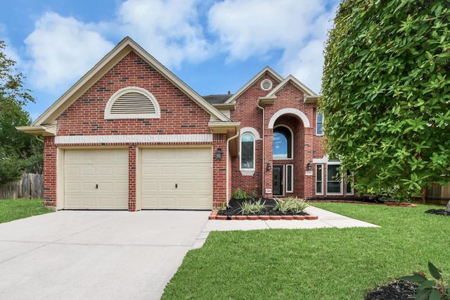 214 Willards Way, Stafford, TX 77477