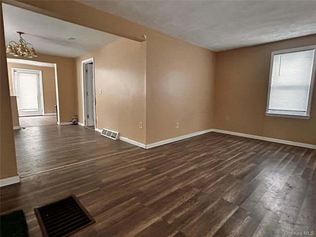 114 Dupont Avenue, Newburgh, NY 12550