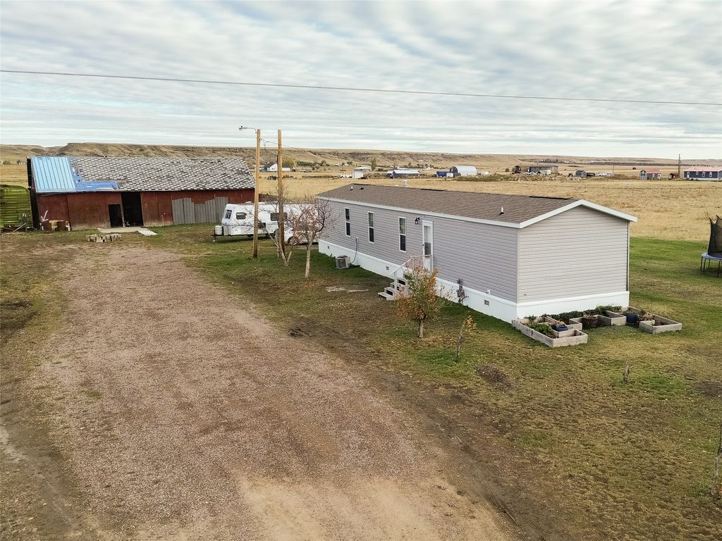 63 E Country Lane, Great Falls, MT 59404 photo 3