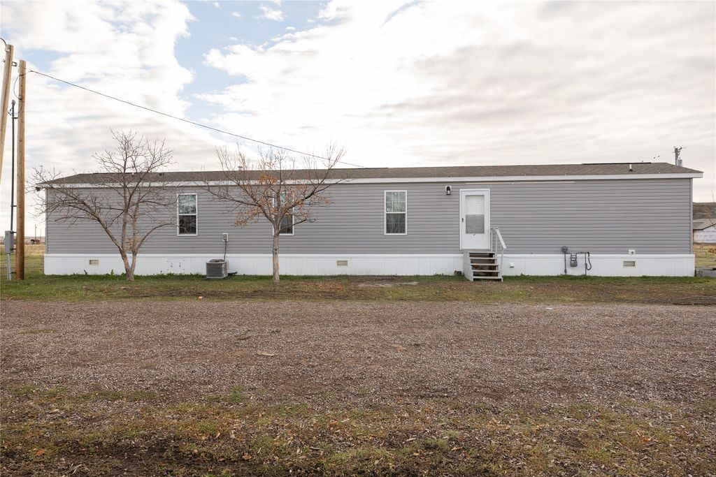 63 E Country Lane, Great Falls, MT 59404 photo 4