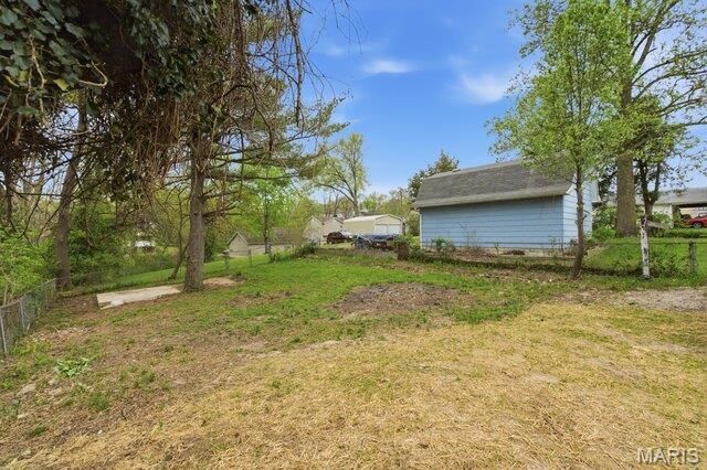 512 W Cherry Street, Winfield, MO 63389