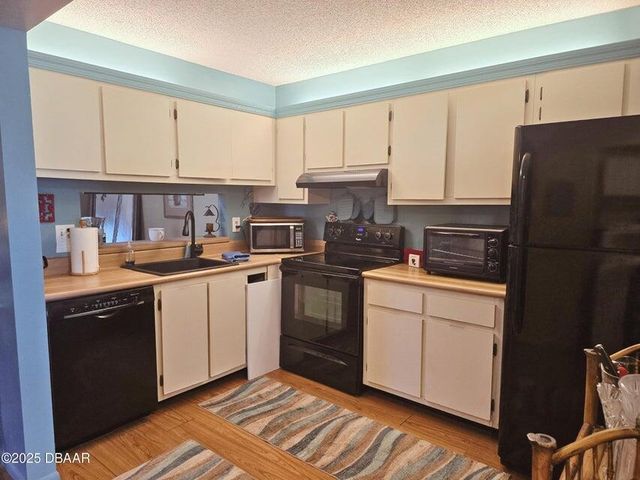 6495 Chasewood Drive B, Jupiter, FL 33458