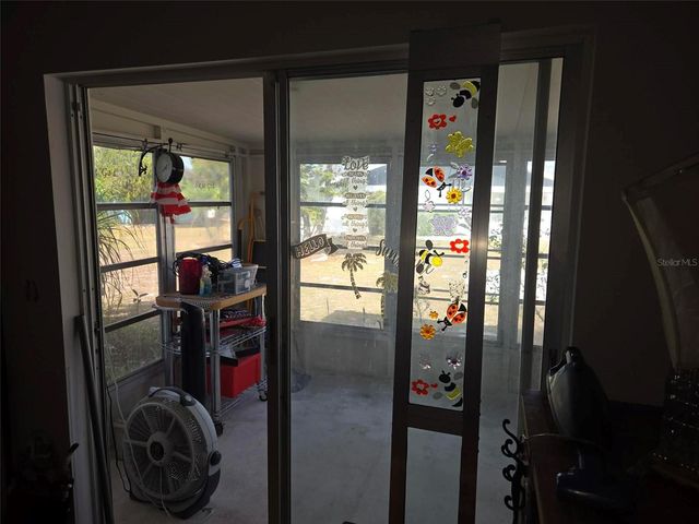 211 RICKENBACKER DRIVE, Sun City Center, FL 33573